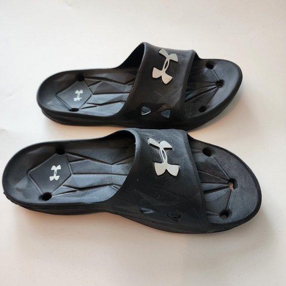 Under Armour Locker II Unisex Comfort Slides Mens Size 8 Womens Size 9 Black - Picture 4 of 7
